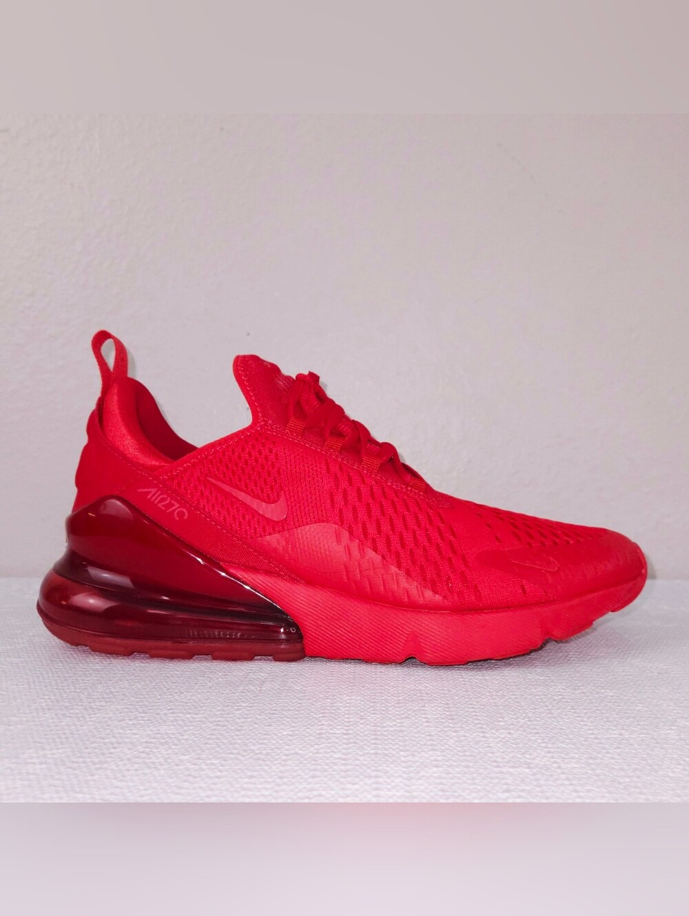 NIKE Air Max 270 University Red Athletic Sneakers Triple Red Men's US 10